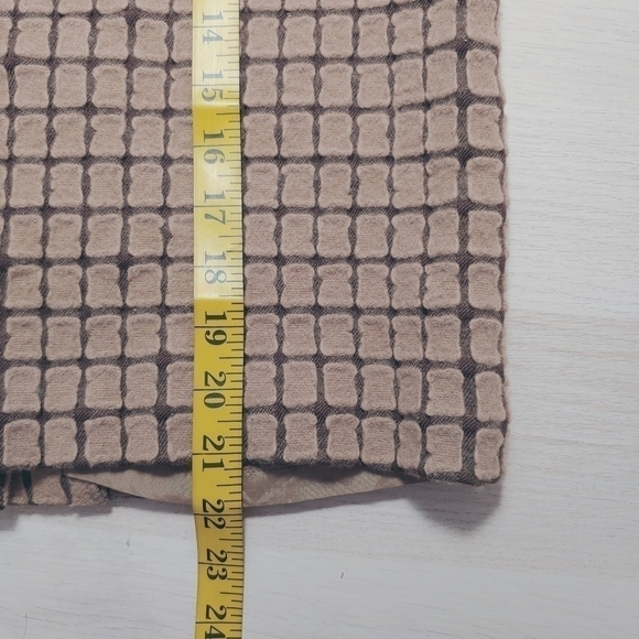 HOLT RENFREW Wool tan/brown retro vintage pencil skirt - Picture 8 of 10